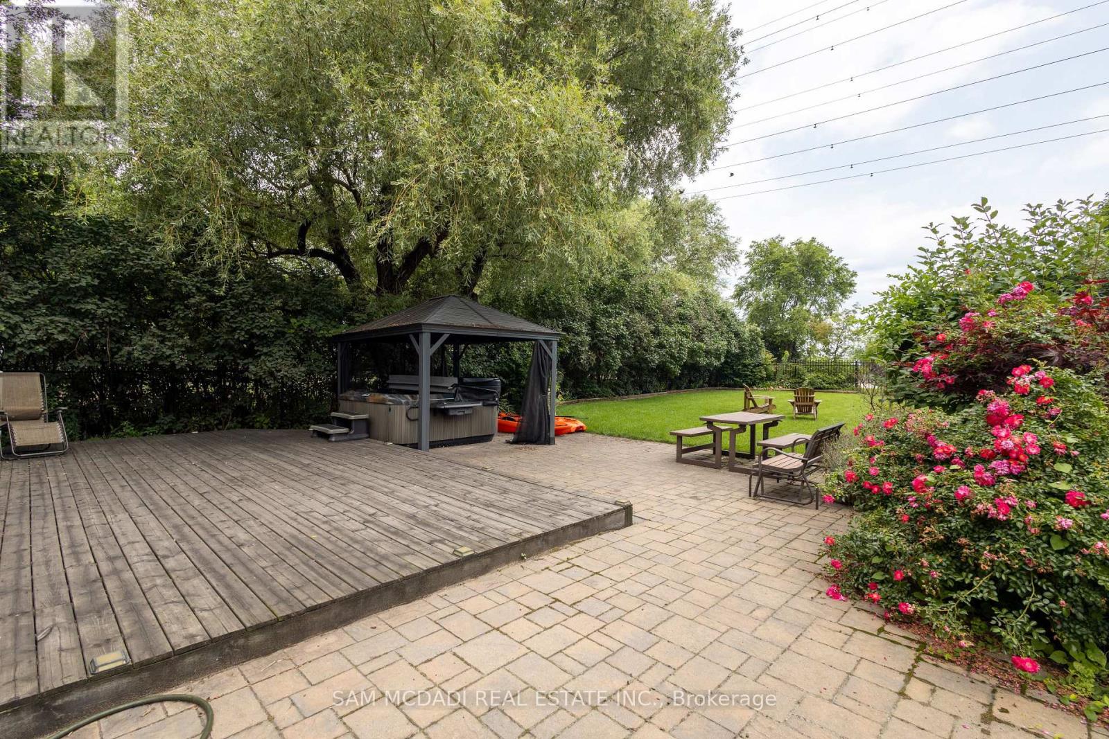 187 Beach Boulevard, Hamilton, Ontario  L8H 6V8 - Photo 37 - X12412072