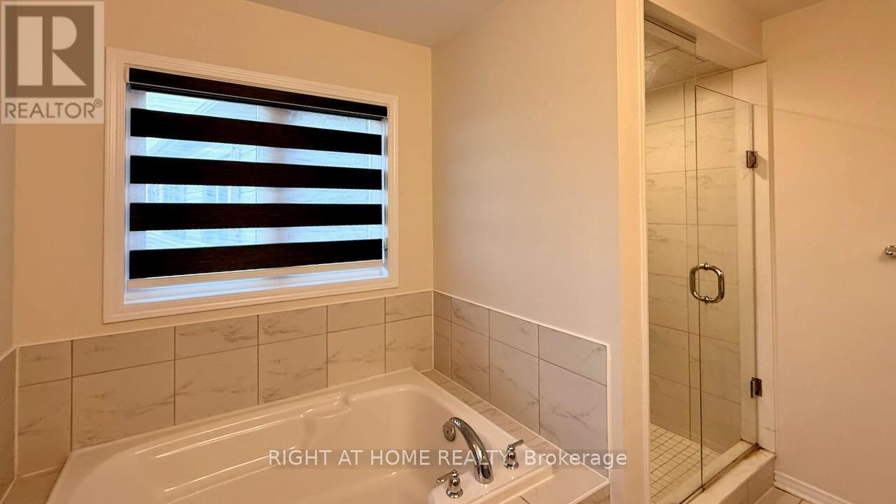 52 Royal Coachman Way, Hamilton, Ontario  L8J 0M2 - Photo 41 - X12412103