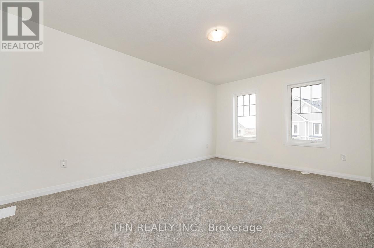 40 Norwich Crescent, Haldimand, Ontario  N3W 0J4 - Photo 46 - X12412119