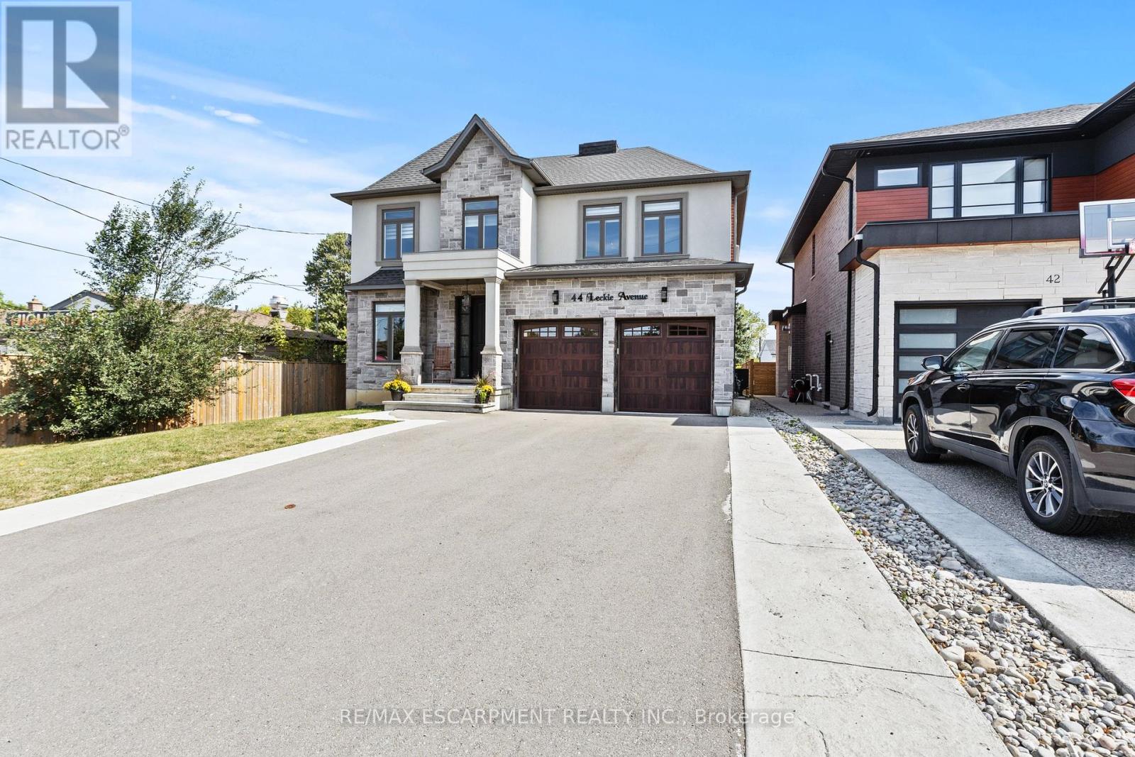 Property at 44 LECKIE AVENUE image 2