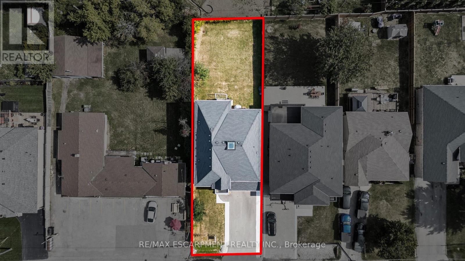 44 Leckie Avenue, Hamilton, Ontario  L8J 2S7 - Photo 34 - X12412134