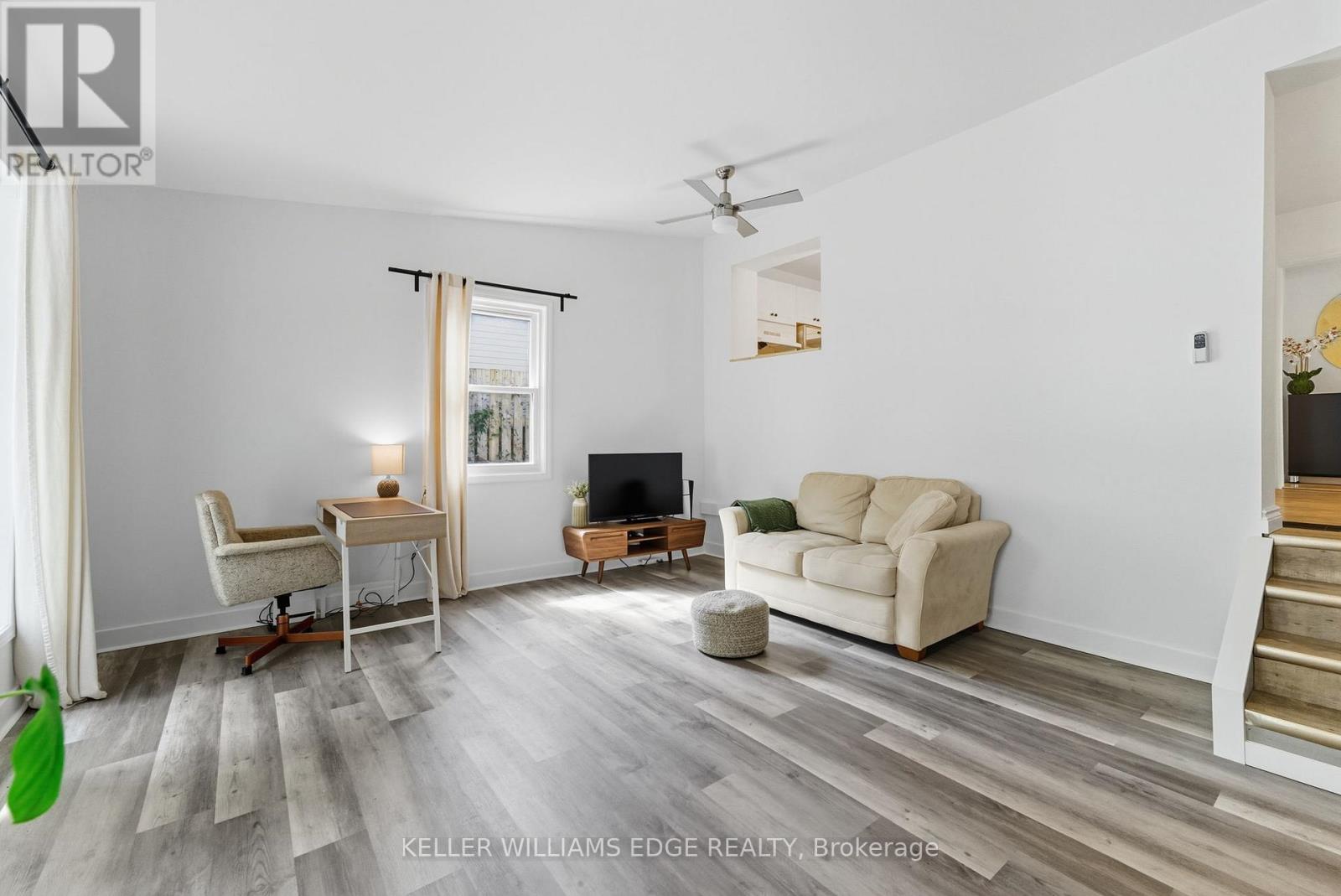 239 East 22nd Street, Hamilton, Ontario  L8V 2V8 - Photo 12 - X12412144