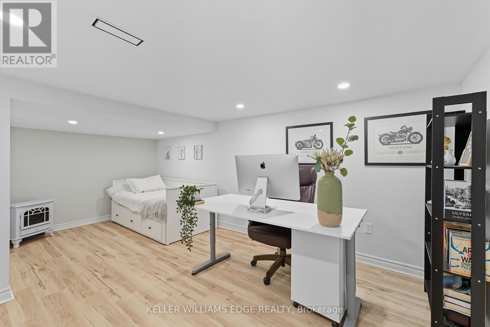 239 East 22nd Street, Hamilton, Ontario  L8V 2V8 - Photo 19 - X12412144