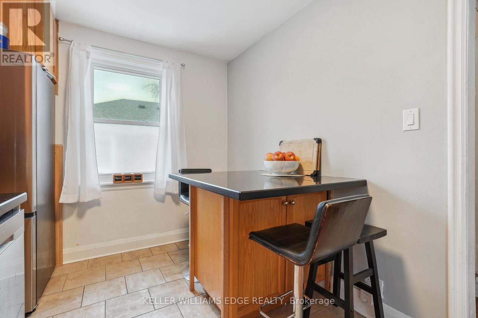 239 East 22nd Street, Hamilton, Ontario  L8V 2V8 - Photo 29 - X12412144