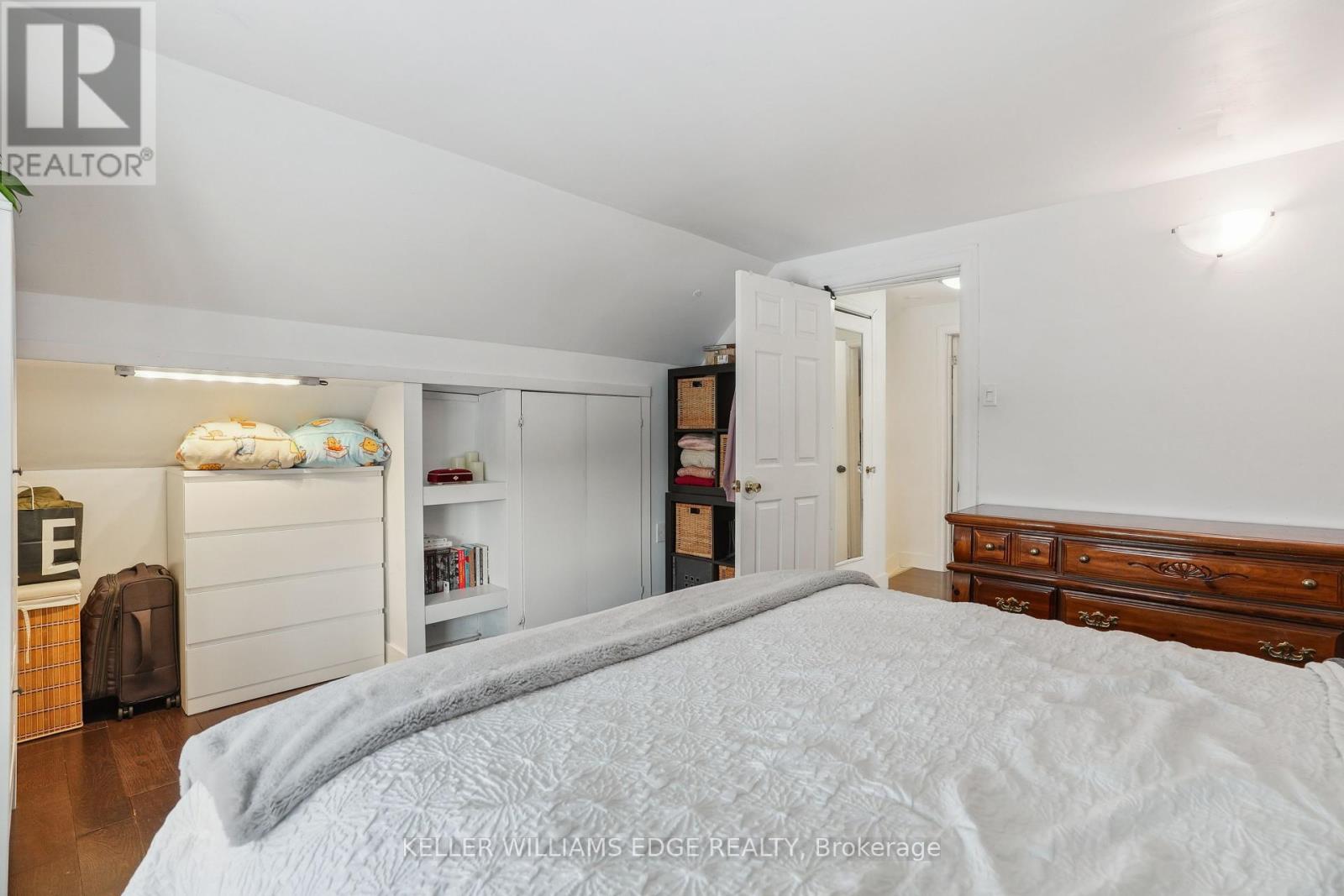 239 East 22nd Street, Hamilton, Ontario  L8V 2V8 - Photo 33 - X12412144