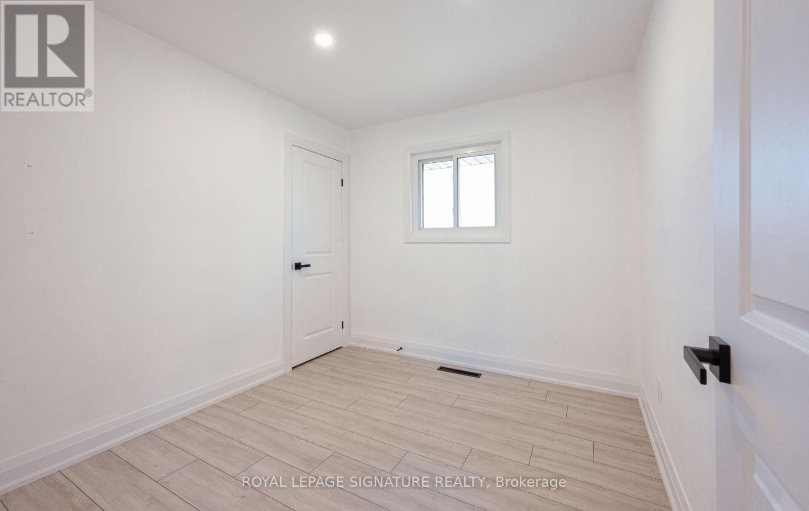 262 Barton Street, Hamilton, Ontario  L8E 2K5 - Photo 22 - X12412154