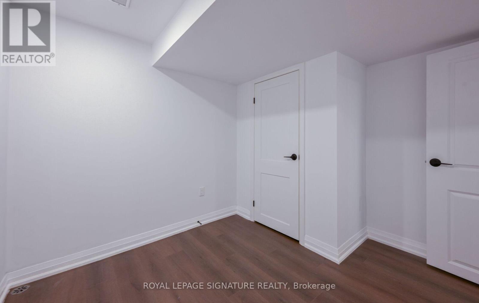 262 Barton Street, Hamilton, Ontario  L8E 2K5 - Photo 38 - X12412154