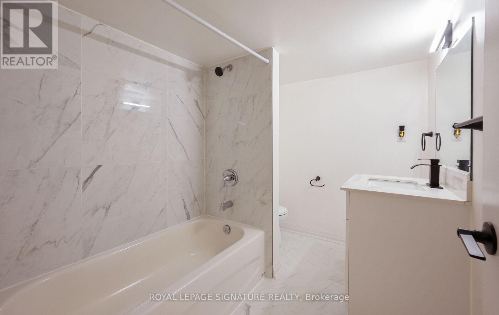 262 Barton Street, Hamilton, Ontario  L8E 2K5 - Photo 39 - X12412154