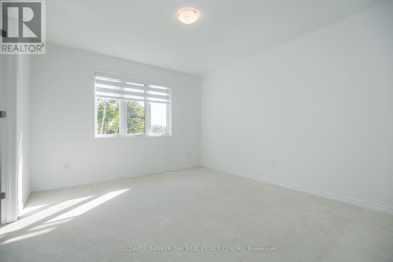 550 Mika Street, Innisfil, Ontario  L9S 0S3 - Photo 20 - N12409960