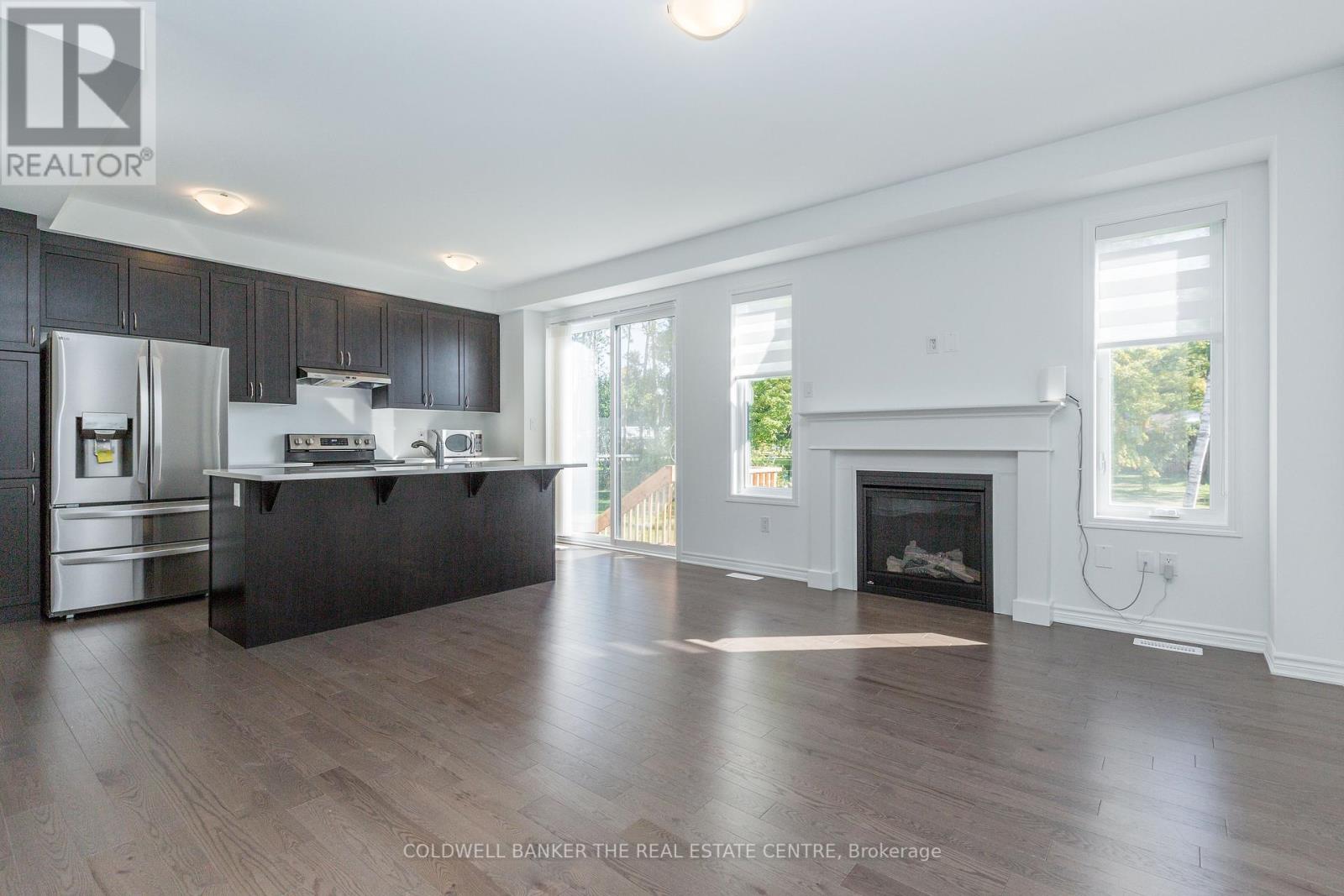 550 Mika Street, Innisfil, Ontario  L9S 0S3 - Photo 12 - N12409960