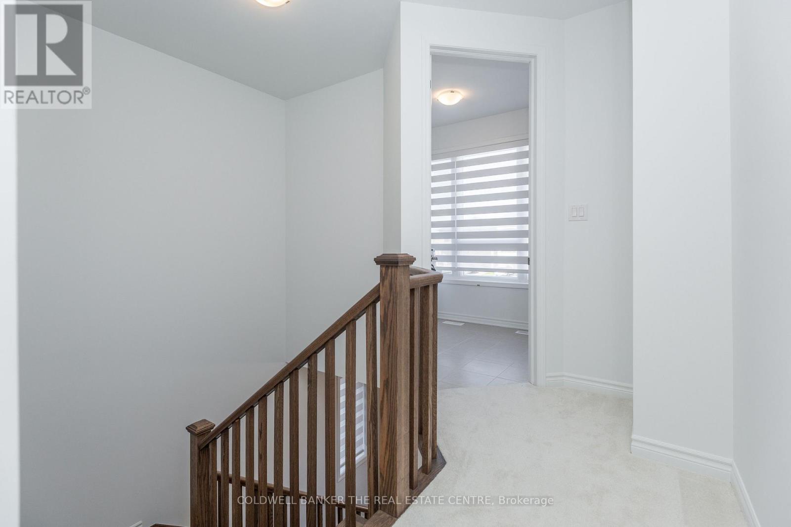 550 Mika Street, Innisfil, Ontario  L9S 0S3 - Photo 19 - N12409960