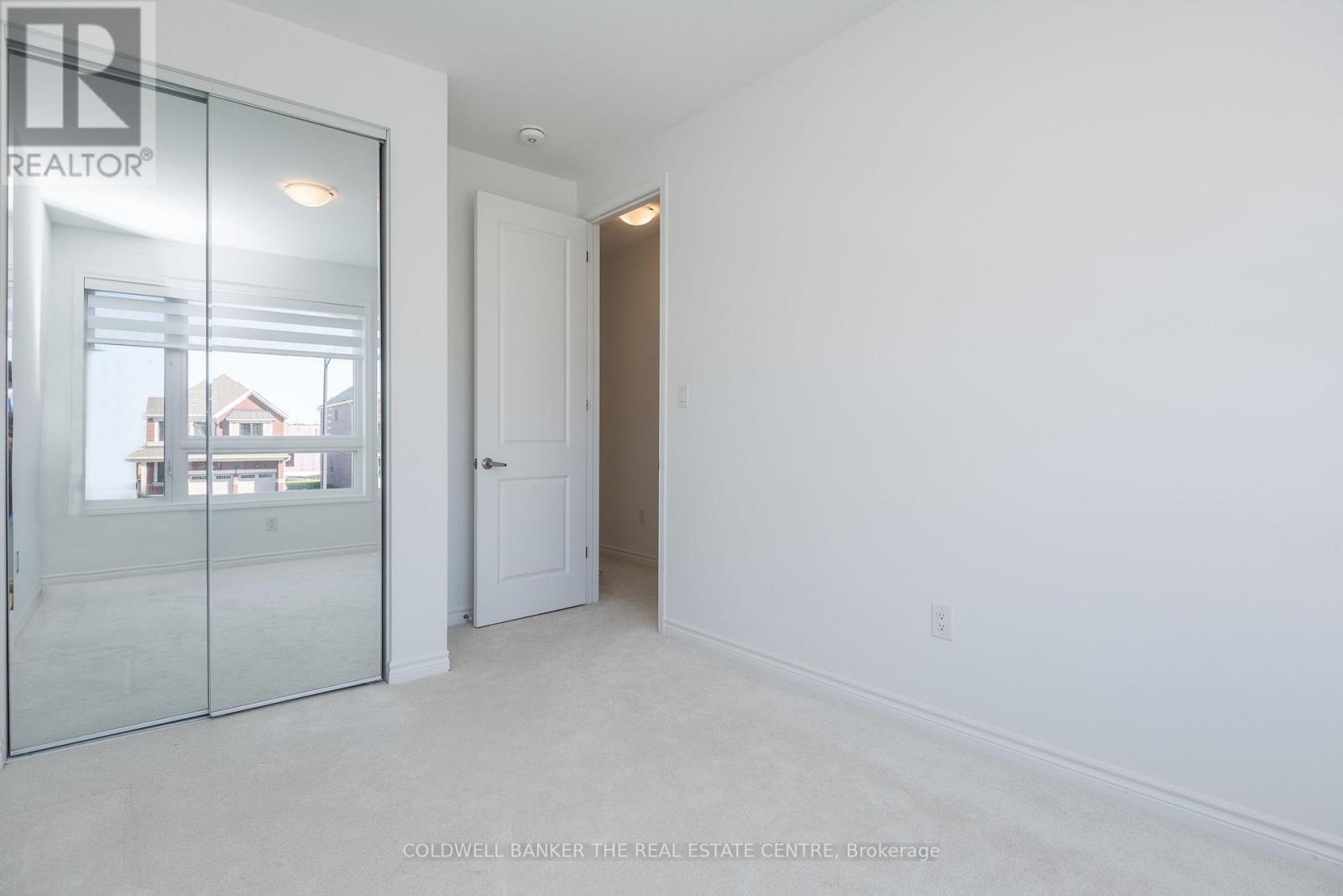 550 Mika Street, Innisfil, Ontario  L9S 0S3 - Photo 27 - N12409960