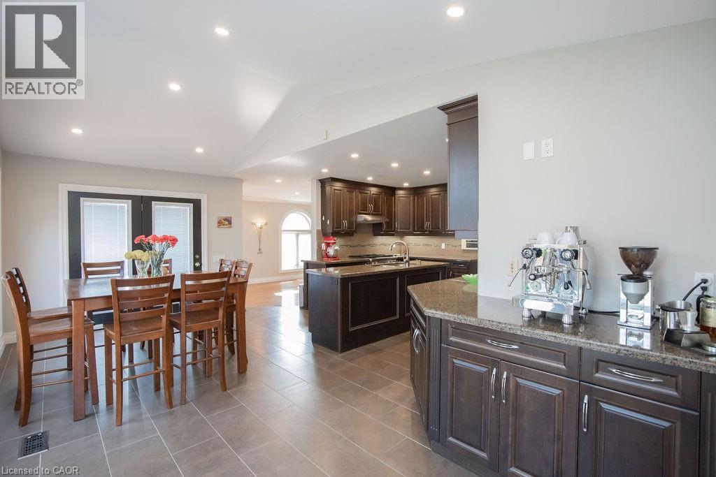 177 Claudette Gate, Hamilton, Ontario  L9B 2J9 - Photo 22 - 40738716
