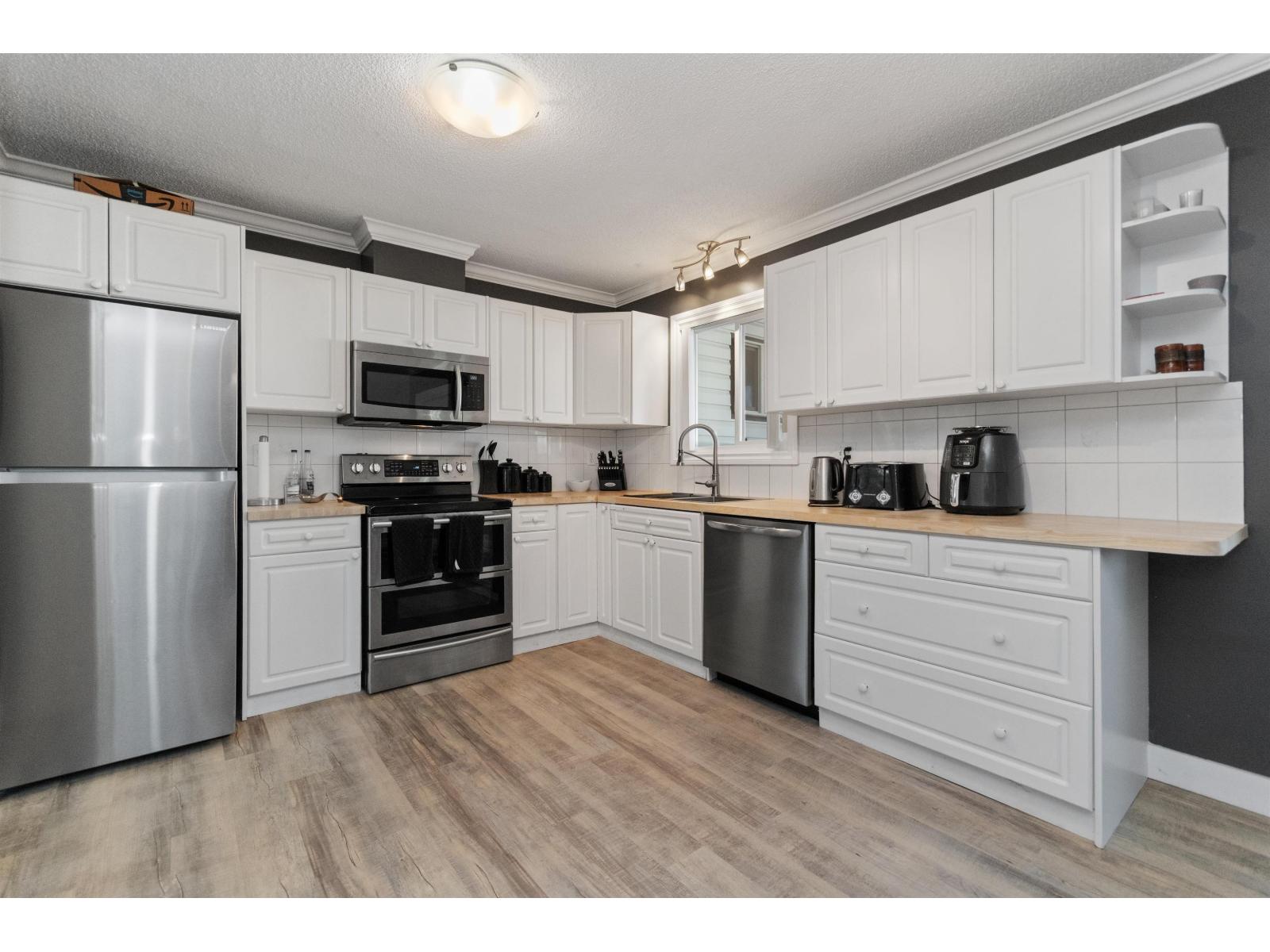 6110 Glenmore Drive, Sardis South, Chilliwack, British Columbia  V2R 3G7 - Photo 9 - R3049050