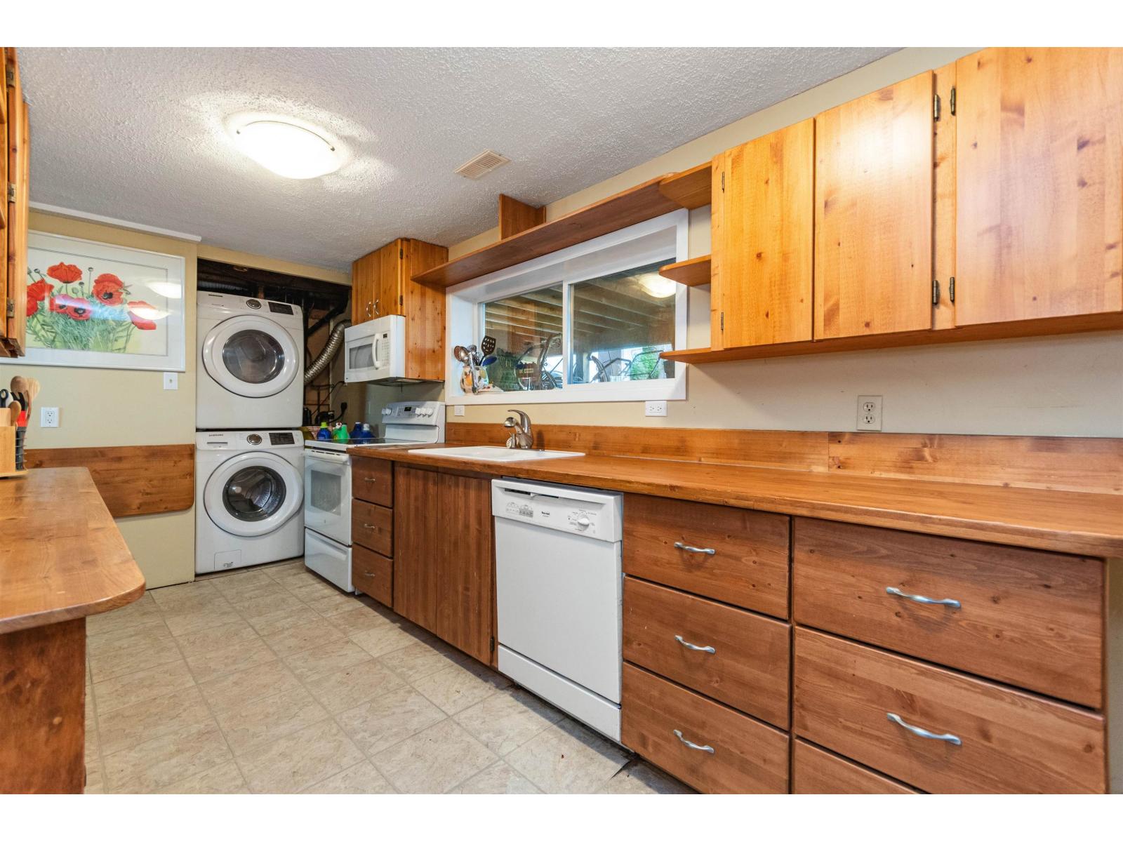 6110 Glenmore Drive, Sardis South, Chilliwack, British Columbia  V2R 3G7 - Photo 24 - R3049050