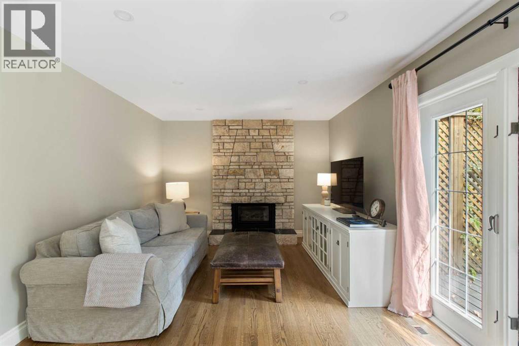 152 Lake Mead Crescent Se, Calgary, Alberta  T2J 4A1 - Photo 12 - A2257799