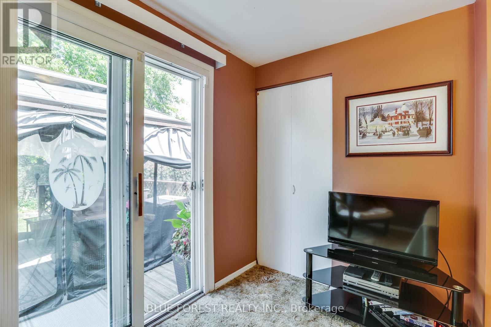 6 Ashbury Avenue, London South, Ontario  N6E 1S8 - Photo 20 - X12412406