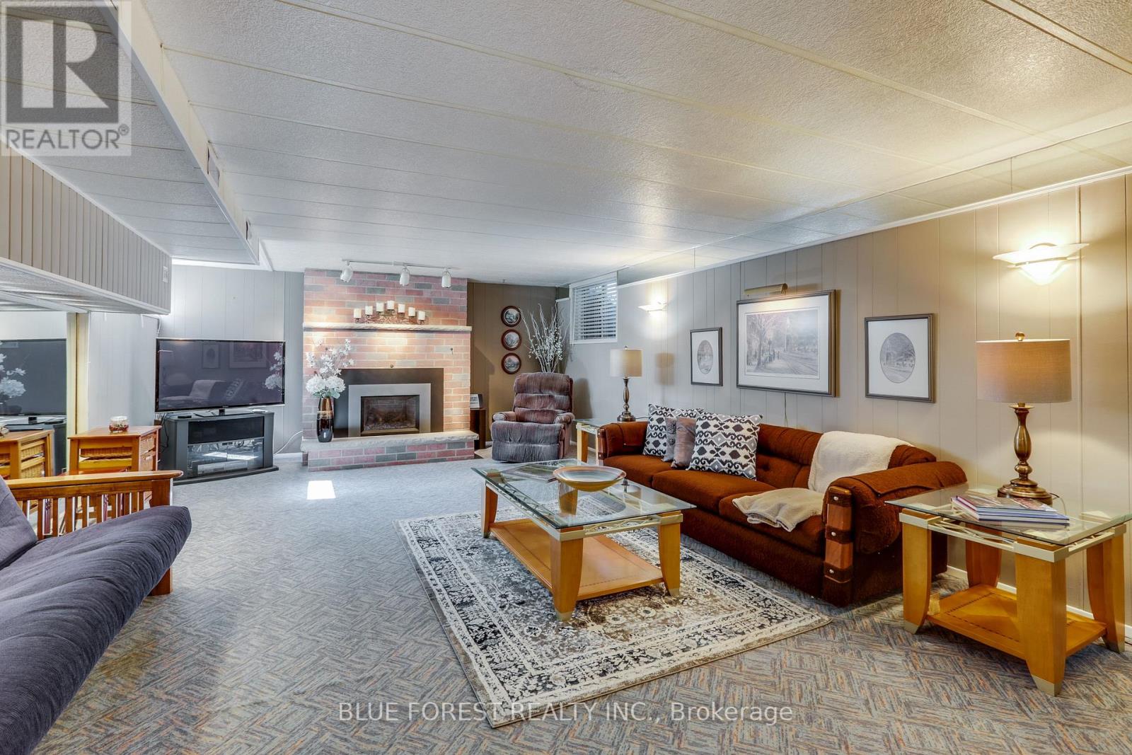 6 Ashbury Avenue, London South, Ontario  N6E 1S8 - Photo 24 - X12412406