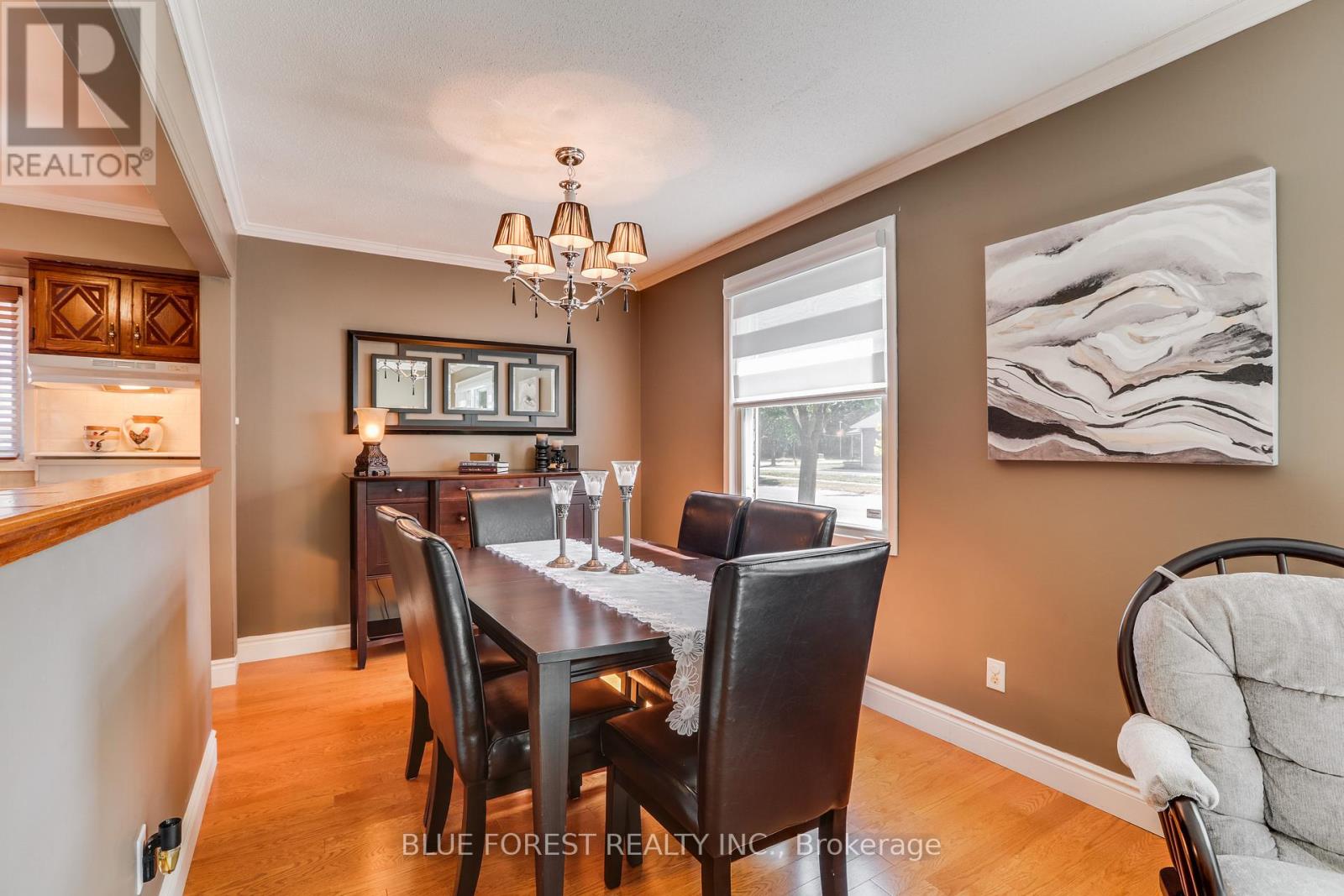 6 Ashbury Avenue, London South, Ontario  N6E 1S8 - Photo 9 - X12412406