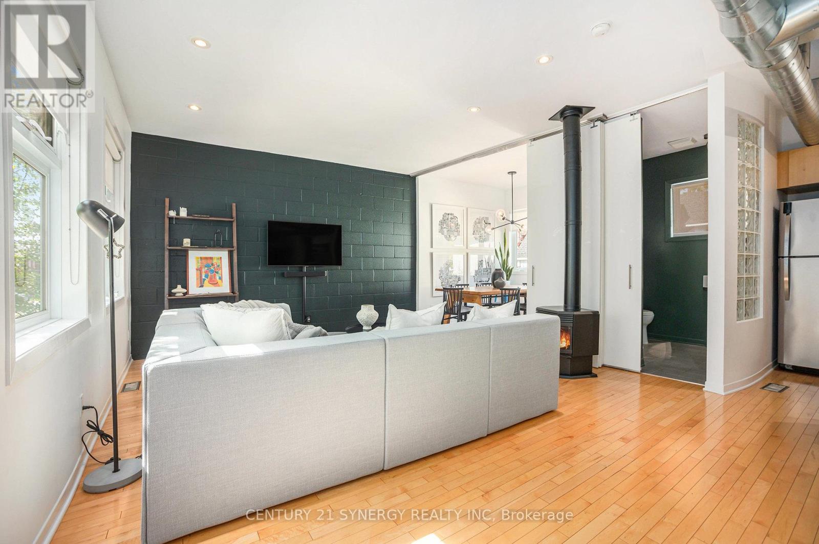1137 Gladstone Avenue, Ottawa, Ontario  K1Y 3H4 - Photo 10 - X12412377