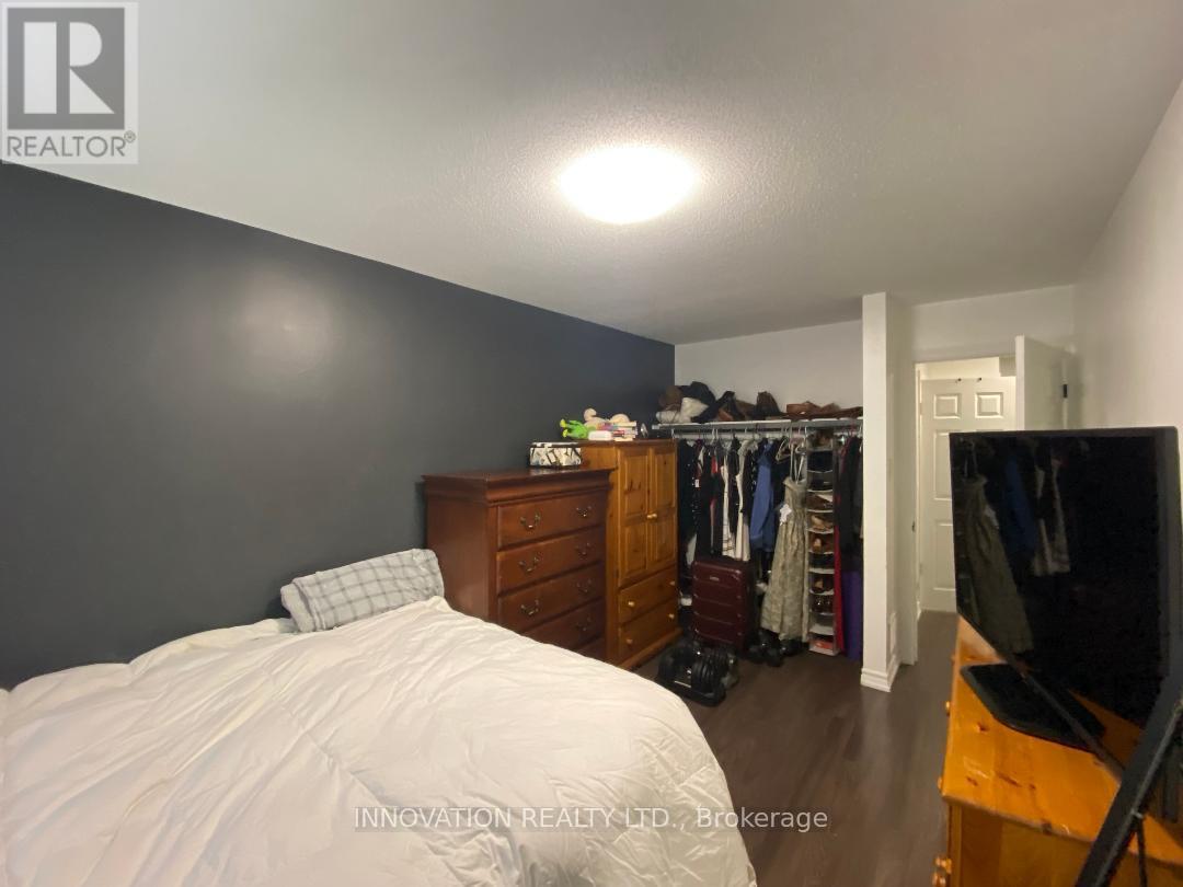 16 Santa Cruz Private, Ottawa, Ontario  K1G 6M4 - Photo 17 - X12412430