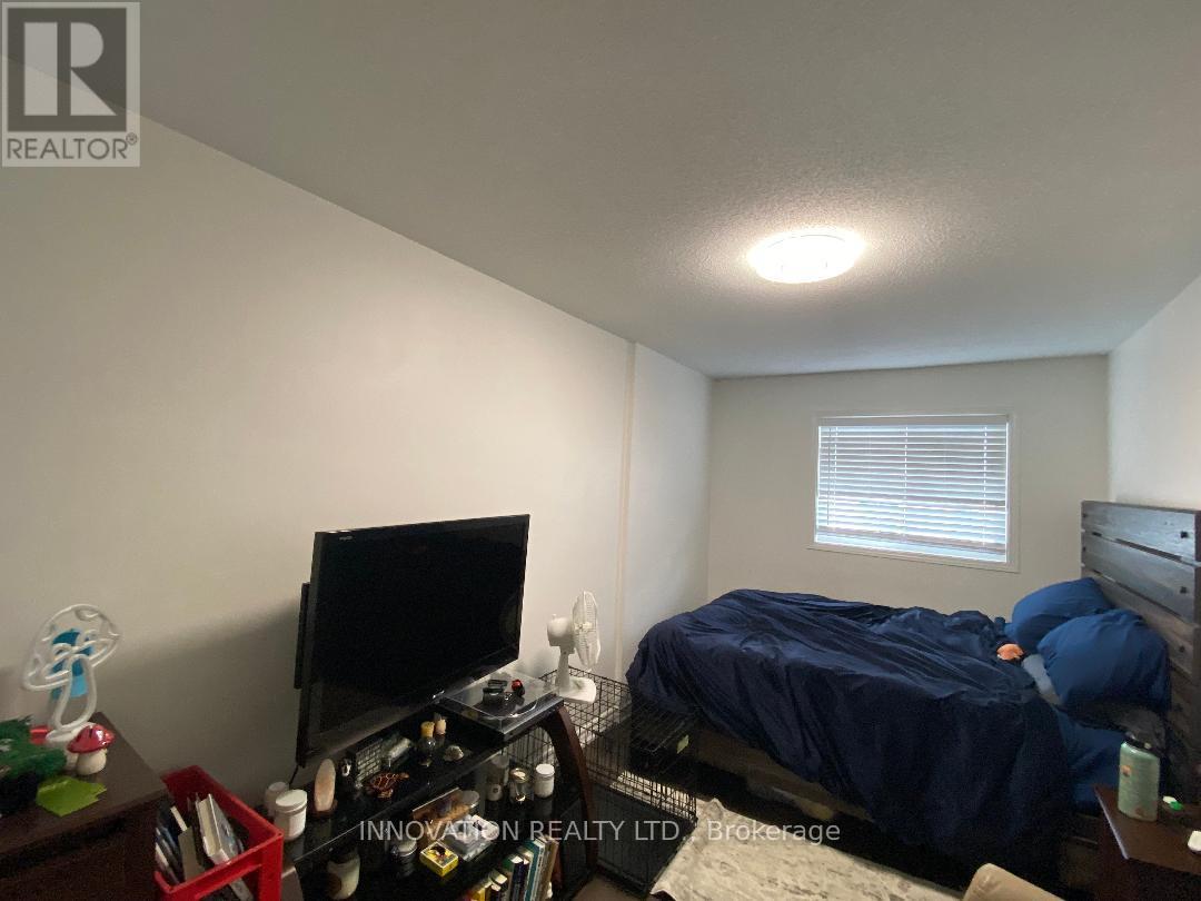 16 Santa Cruz Private, Ottawa, Ontario  K1G 6M4 - Photo 18 - X12412430