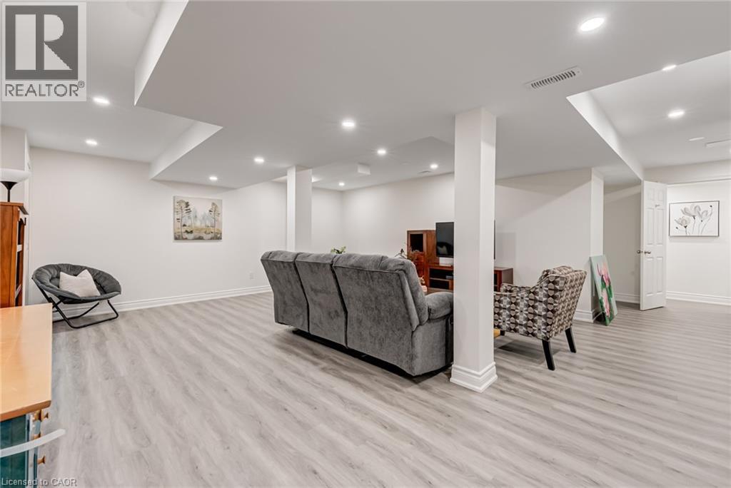 1481 Otis Avenue, Mississauga, Ontario  L5C 2R8 - Photo 33 - 40771222