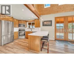 178 2ND Street, coalmont-tulameen, British Columbia