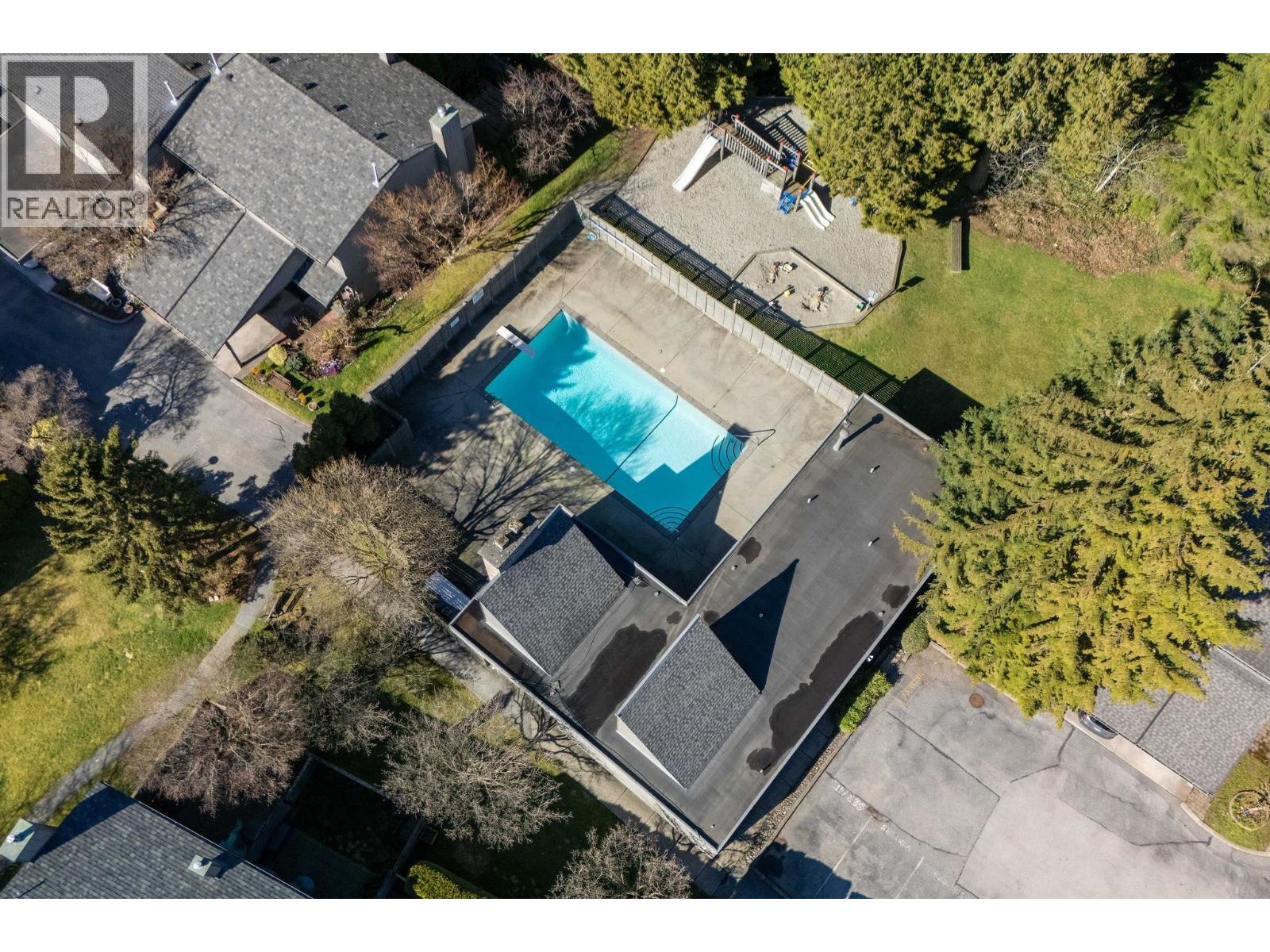 36 1910 Cedar Village Crescent, North Vancouver, British Columbia  V7J 3M5 - Photo 34 - R3049546