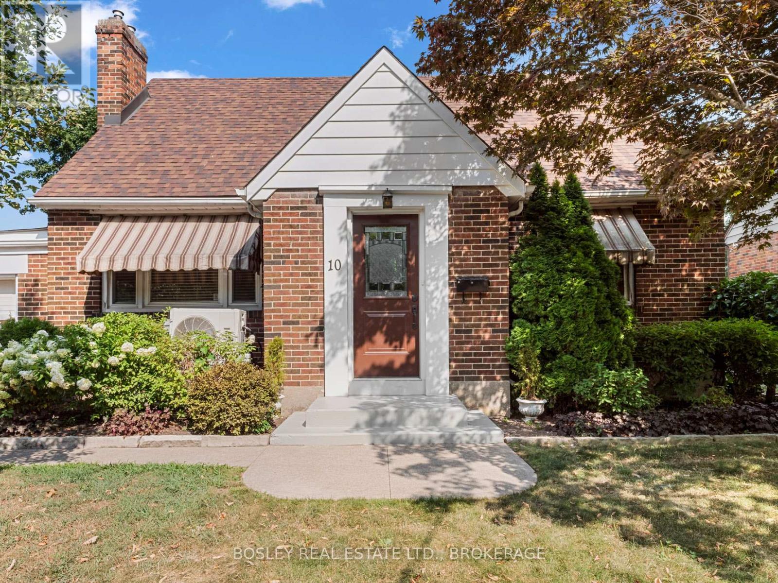 10 Cameron Road, St. Catharines, Ontario  L2P 3E2 - Photo 35 - X12412374