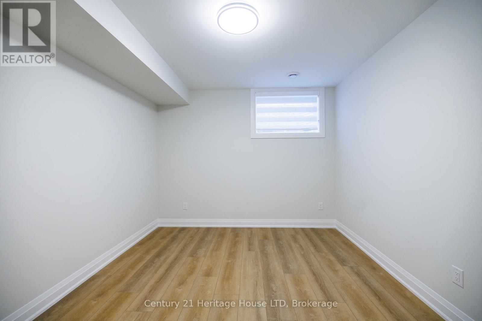 4 Meteor Street, St. Catharines, Ontario  L2S 2T1 - Photo 40 - X12412455