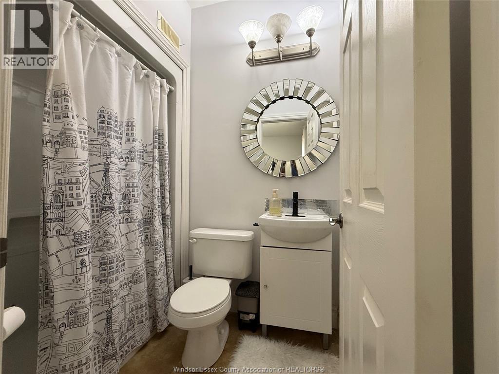 4892 Barcelona Crescent, Windsor, Ontario  N9G 3G1 - Photo 7 - 25023789