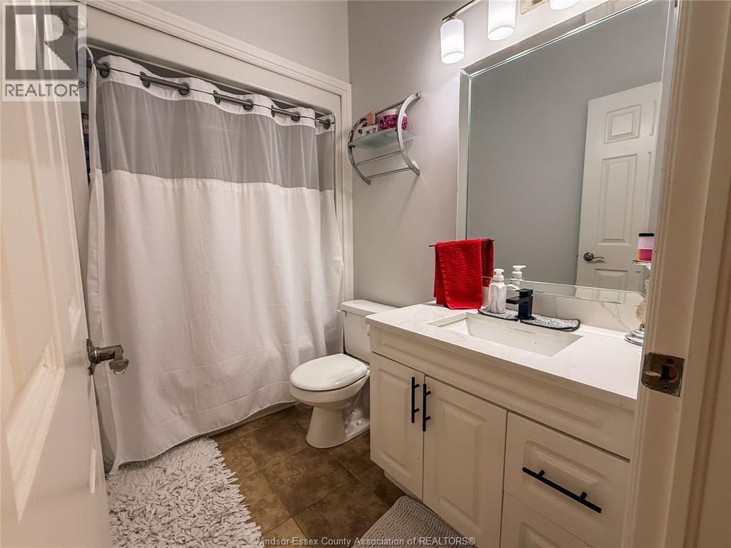 4892 Barcelona Crescent, Windsor, Ontario  N9G 3G1 - Photo 10 - 25023789