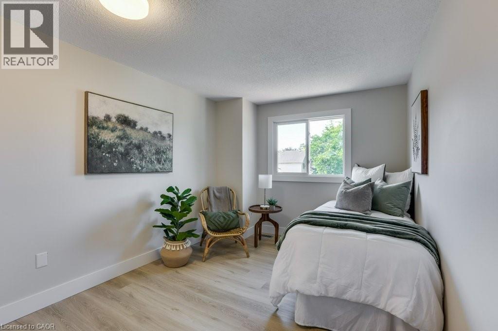 Photo 21 of 38 for 246 Martinet Avenue