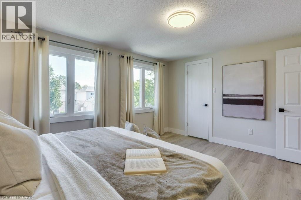 Photo 28 of 38 for 246 Martinet Avenue