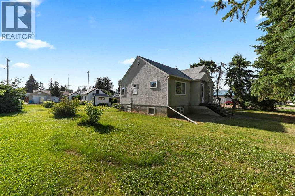 4832 51 Street, Innisfree, Alberta  T0B 2G0 - Photo 4 - A2239199