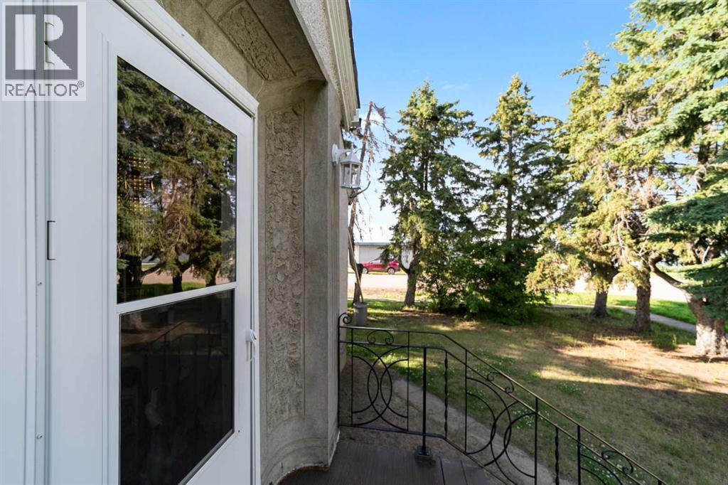 4832 51 Street, Innisfree, Alberta  T0B 2G0 - Photo 2 - A2239199