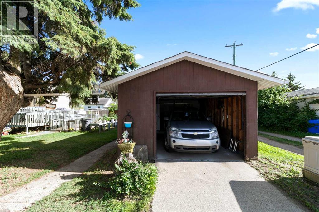 4832 51 Street, Innisfree, Alberta  T0B 2G0 - Photo 40 - A2239199