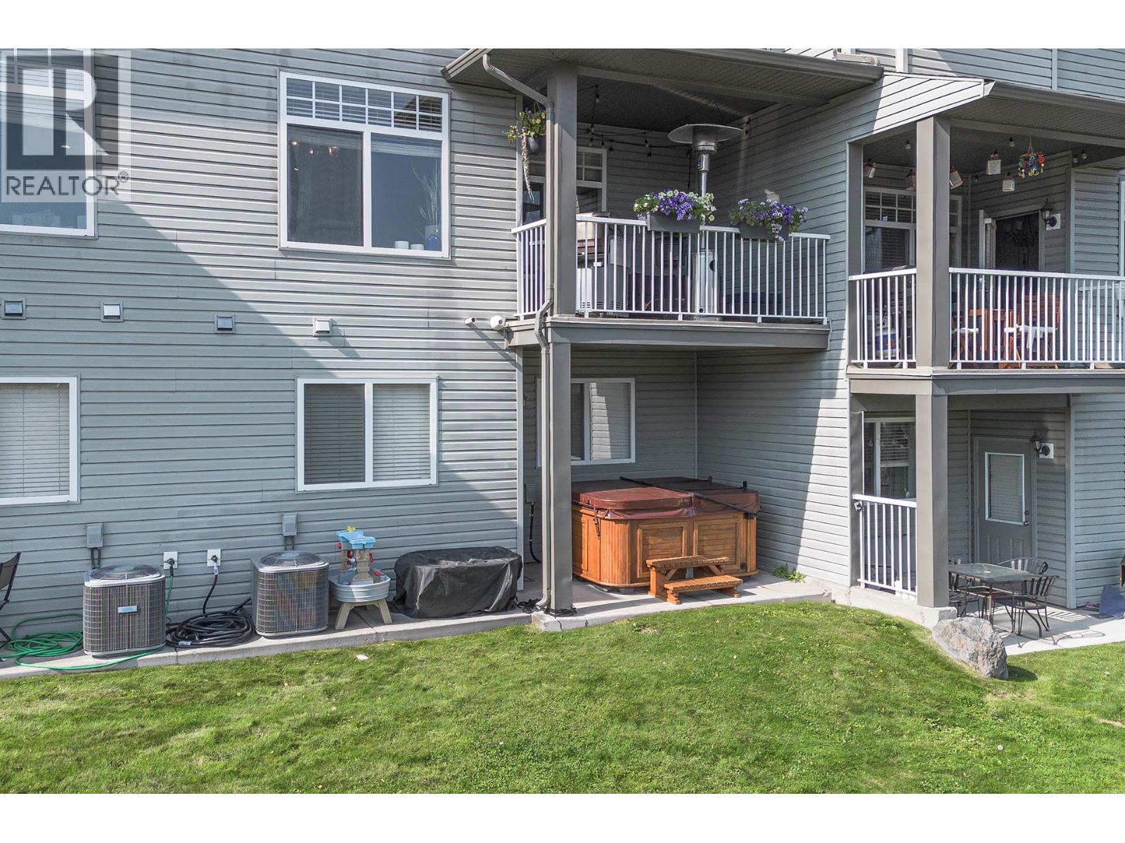 2046 Robson Place Unit# 49, Kamloops, British Columbia  V2E 0A5 - Photo 3 - 10363263