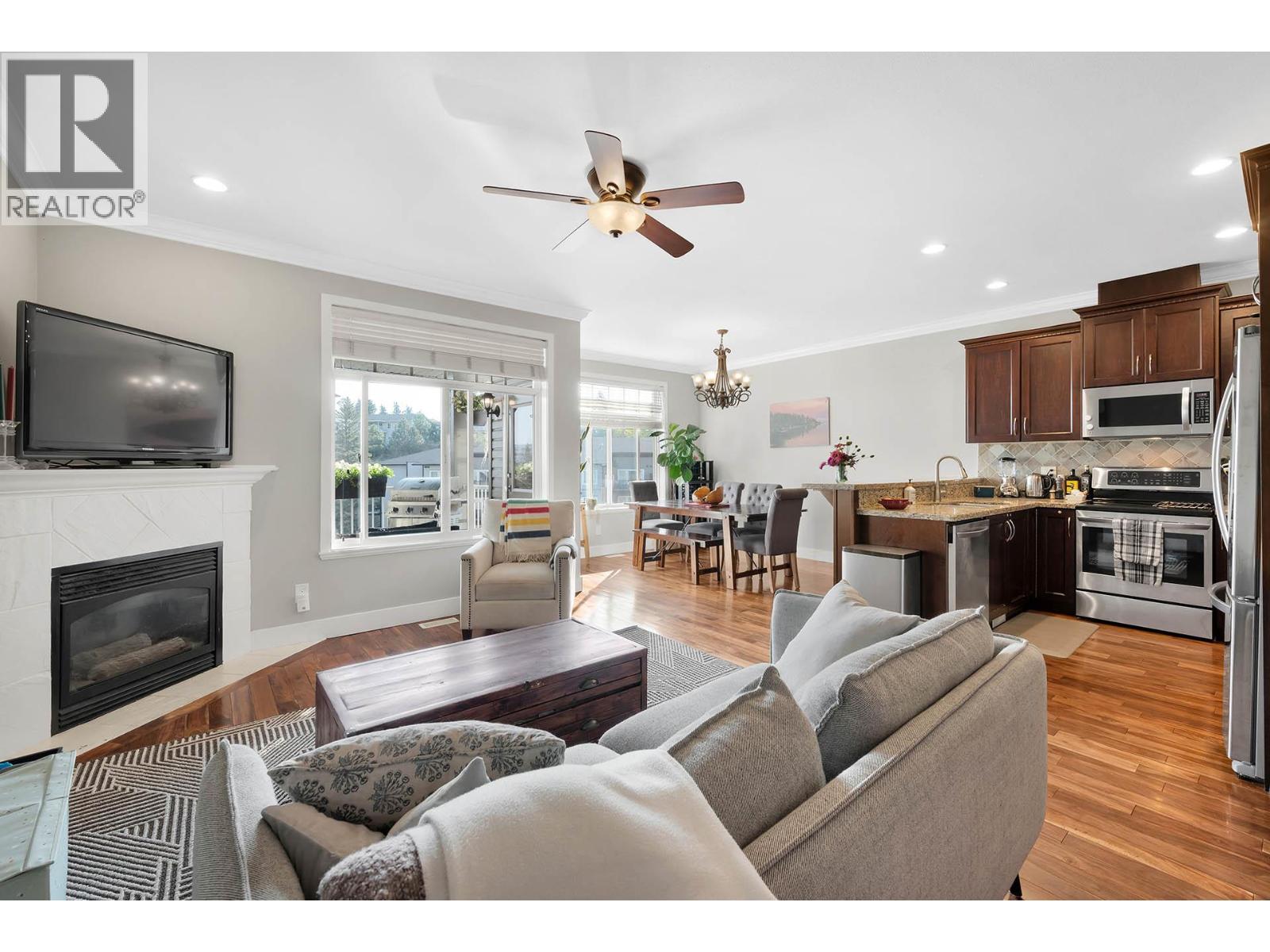 2046 Robson Place Unit# 49, Kamloops, British Columbia  V2E 0A5 - Photo 6 - 10363263