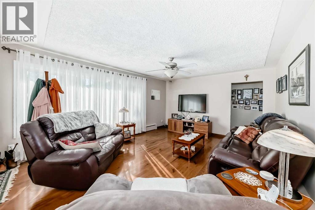 4806 43 Street, Ponoka, Alberta  T4J 1B9 - Photo 10 - A2251603