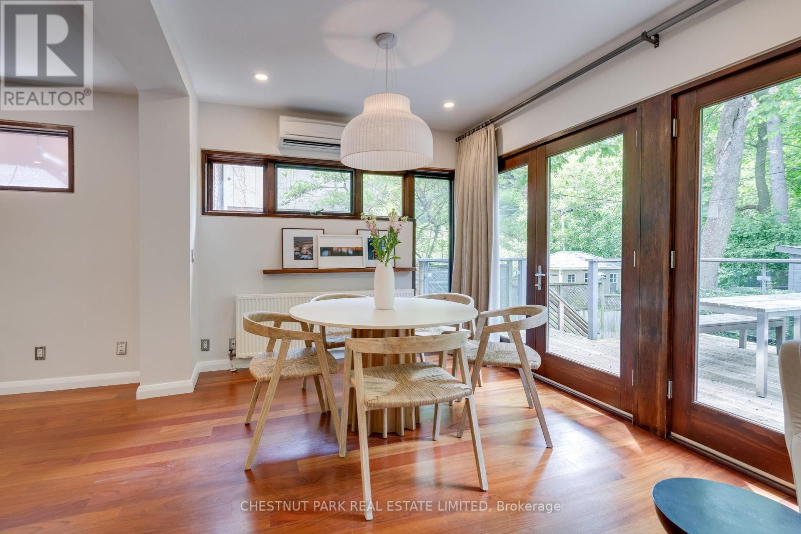 16 Inglewood Drive, Toronto, Ontario  M4T 1G8 - Photo 12 - C12412223