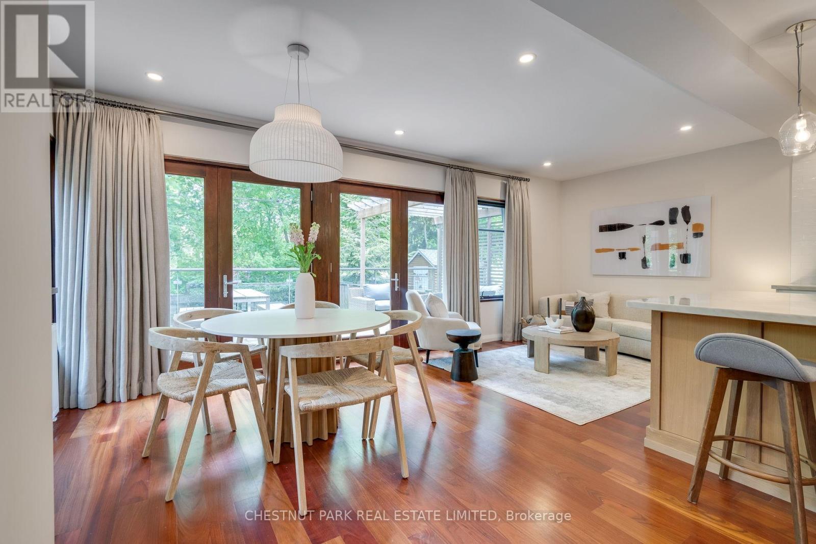 16 Inglewood Drive, Toronto, Ontario  M4T 1G8 - Photo 13 - C12412223