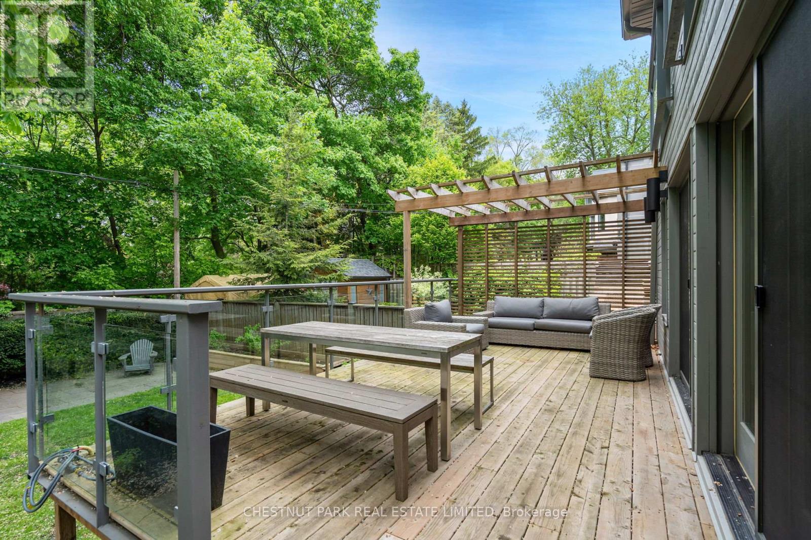 16 Inglewood Drive, Toronto, Ontario  M4T 1G8 - Photo 15 - C12412223