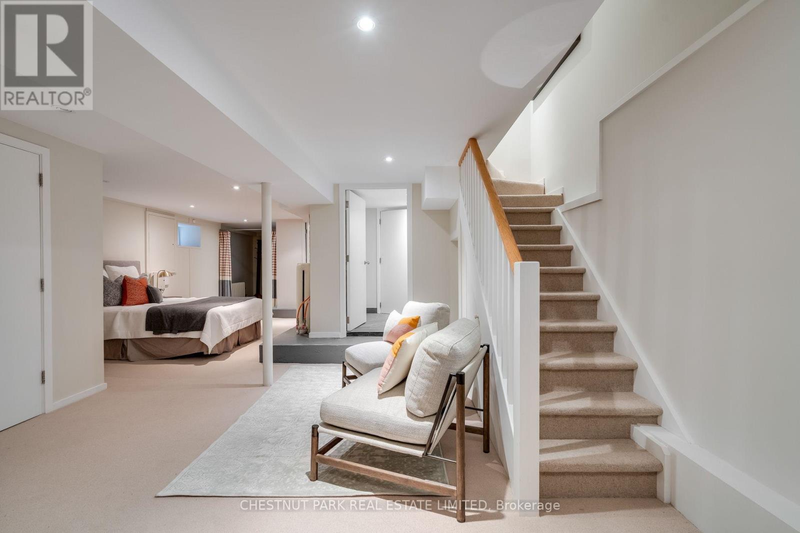 16 Inglewood Drive, Toronto, Ontario  M4T 1G8 - Photo 34 - C12412223