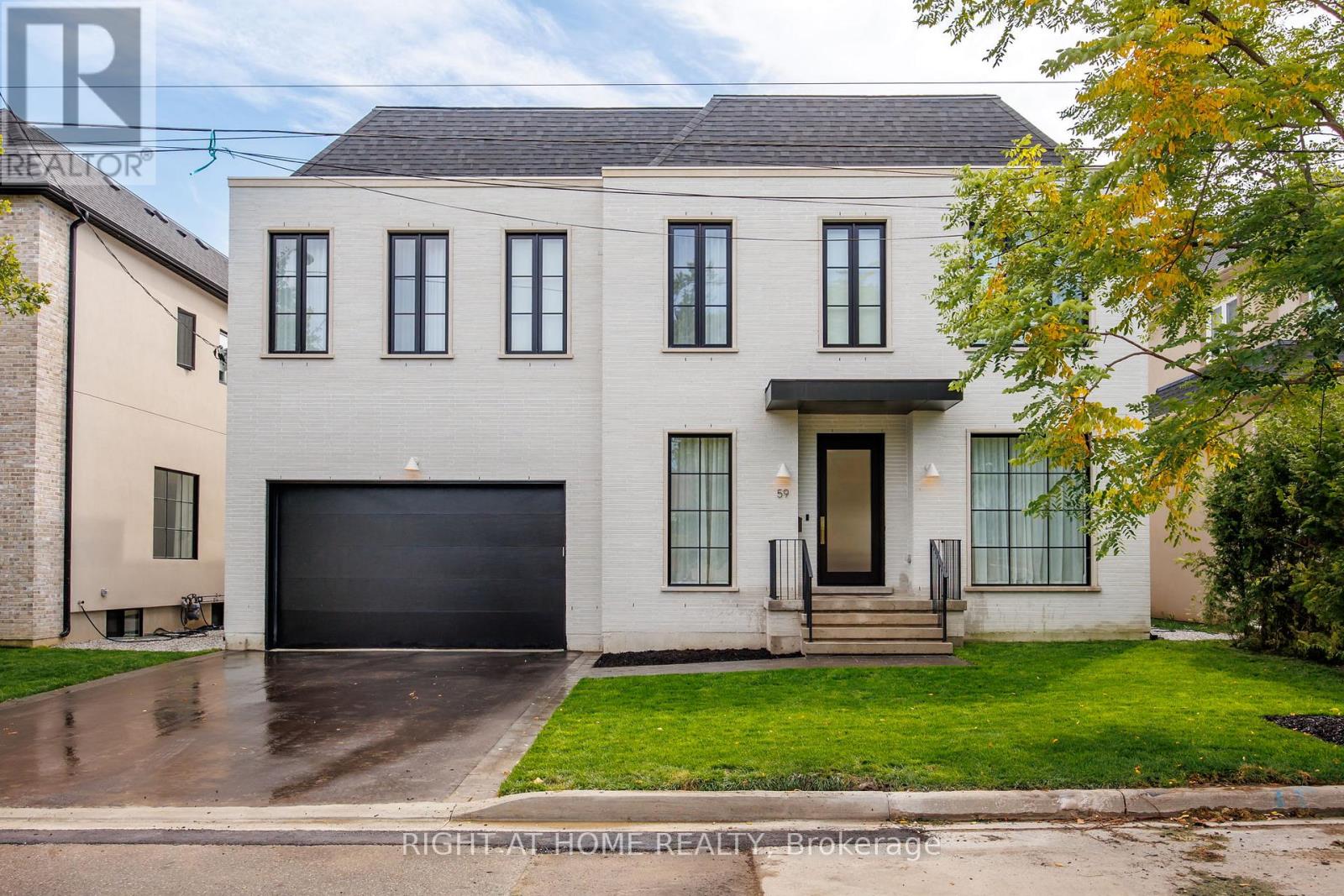 59 VERWOOD AVENUE, Toronto, Ontario
