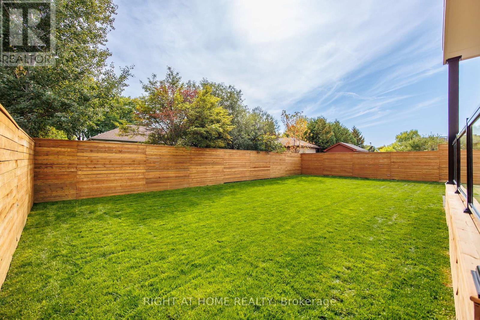 59 Verwood Avenue, Toronto, Ontario  M3H 2K8 - Photo 46 - C12412283