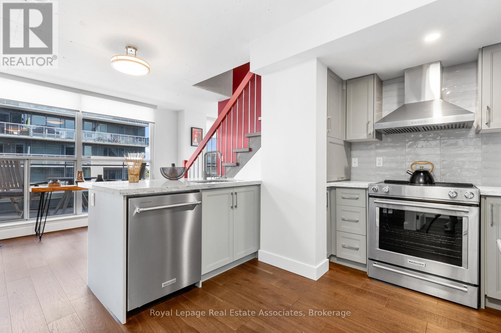 826 - 1029 King Street W, Toronto, Ontario  M6K 3M9 - Photo 10 - C12412317