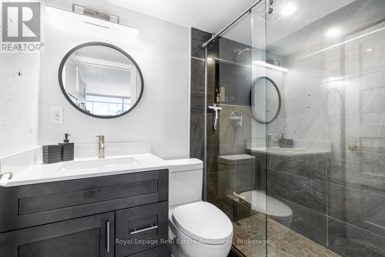 826 - 1029 King Street W, Toronto, Ontario  M6K 3M9 - Photo 19 - C12412317