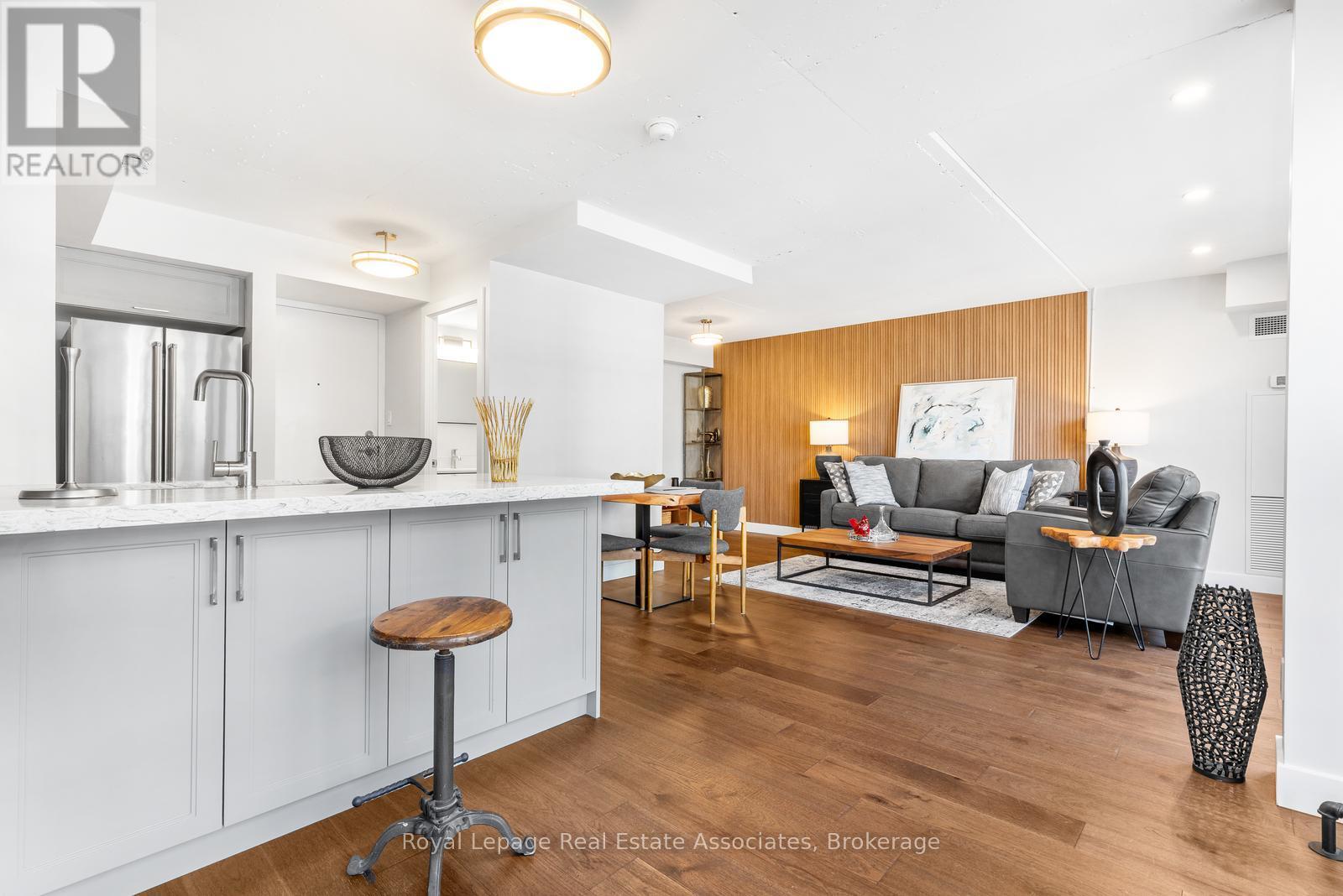 826 - 1029 King Street W, Toronto, Ontario  M6K 3M9 - Photo 3 - C12412317